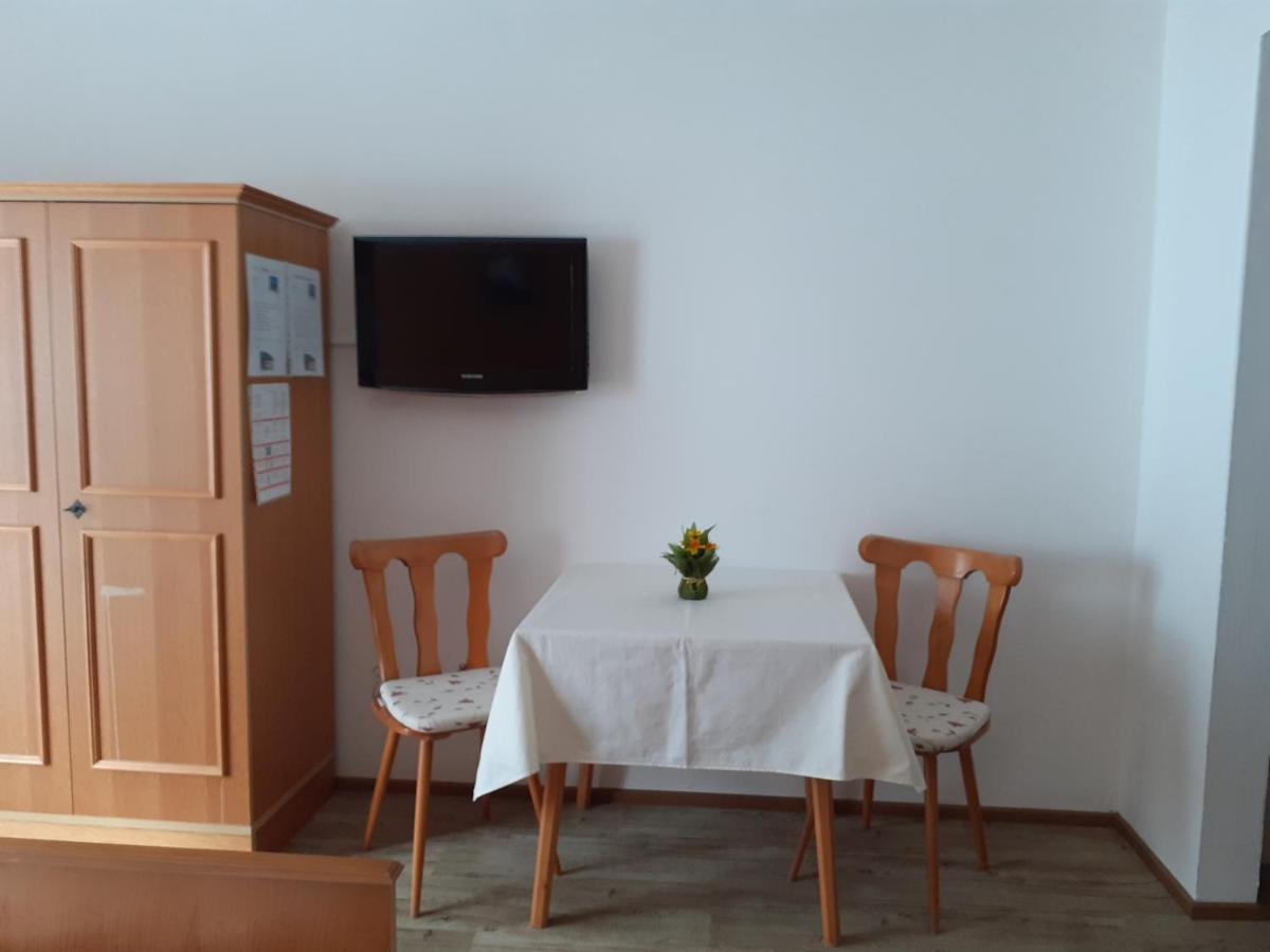 לינה וארוחת בוקר לאוגנג Bauernhof Grieslehen מראה חיצוני תמונה